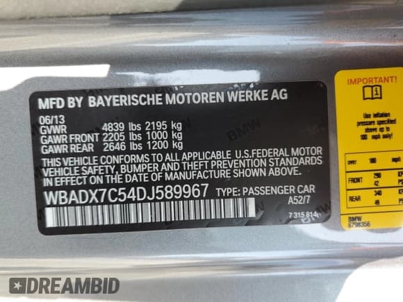 ✅ 2013 BMW 3 Series 335i • VIN: WBADX7C54DJ589967 • Lot: 61818235. Wystawiony na Copart z przebiegiem 57 402 mil. Bezpłatny archiwum sprzedaży aukcyjnych z USA i szczegółowy raport historii pojazdu na DreamBid. Zdjęcie 12.