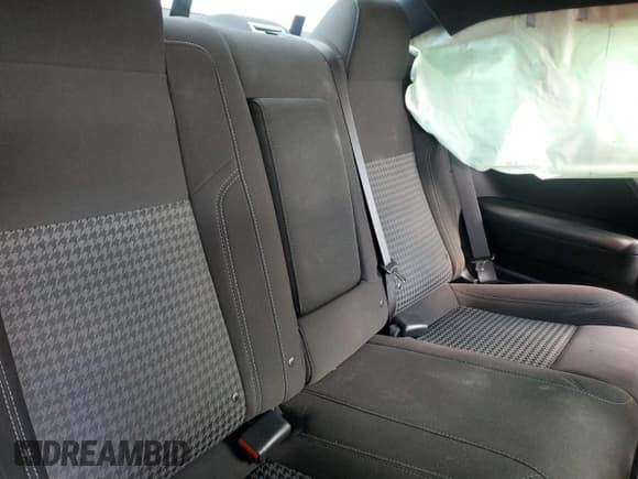 ✅ 2020 Dodge Challenger SXT • VIN: 2C3CDZAG5LH170389 • Lot: 58362714. Wystawiony na Copart z przebiegiem 28 052 mil. Bezpłatny archiwum sprzedaży aukcyjnych z USA i szczegółowy raport historii pojazdu na DreamBid. Zdjęcie 10.