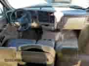 2001 Chevrolet Silverado 1500 LT z VIN 1GCEC19T21Z203162, wystawiony jako Copart lot #46577965 z przebiegiem 308 212 mil mil oraz Szkoda całkowita • Salvage title. Historia ofert i sprzedaży dostępna na DreamBid. Obrazek 8.