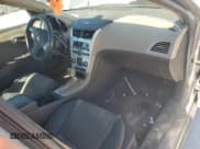 ✅ 2010 Chevrolet Malibu 1FL • VIN: 1G1ZA5E0XAF283671 • Lot: 90572895. Wystawiony na Copart z przebiegiem 148 499 mil. Bezpłatny archiwum sprzedaży aukcyjnych z USA i szczegółowy raport historii pojazdu na DreamBid. Zdjęcie 7.