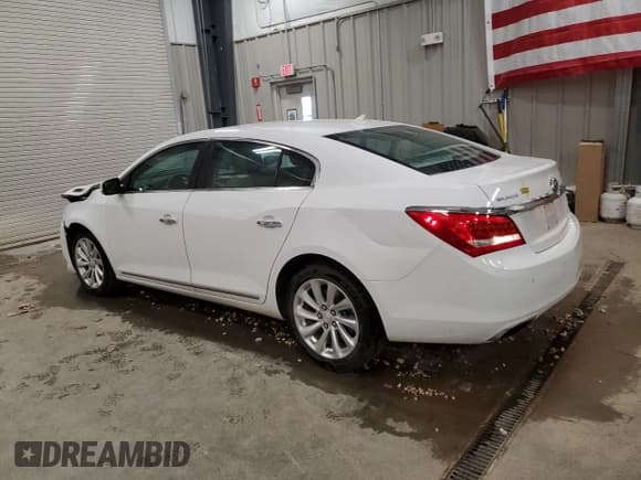 ✅ 2014 Buick LaCrosse Leather • VIN: 1G4GB5G32EF101000 • Lot: 71927075. Listed on Copart with 78,626 mi. Free auction sales archive from the USA and detailed vehicle history report at DreamBid. Image 2.