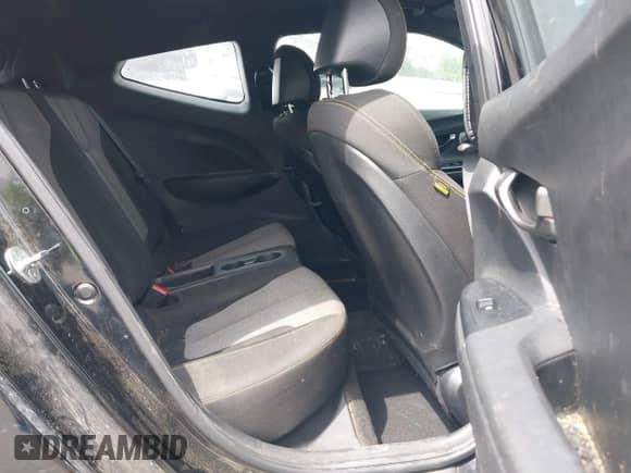 2019 Hyundai Veloster Turbo z VIN KMHTH6AB4KU011518, wystawiony jako IAAI lot #42037553 z przebiegiem 134 250 mil mil oraz . Historia ofert i sprzedaży dostępna na DreamBid. Obrazek 8.