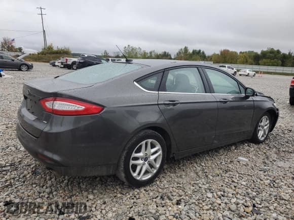 ✅ 2016 Ford Fusion SE • VIN: 3FA6P0H72GR176121 • Lot: 85329345. Listed on Copart with 105,220 mi. Free auction sales archive from the USA and detailed vehicle history report at DreamBid. Image 3.