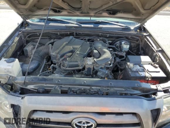 ✅ 2009 Toyota Tacoma PreRunner • VIN: 3TMJU62N79M072571 • Lot: 69843775. Listed on Copart with 228,497 mi. Free auction sales archive from the USA and detailed vehicle history report at DreamBid. Image 11.