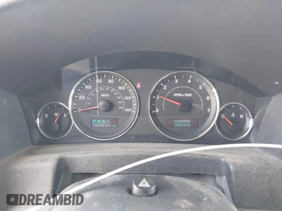 ✅ 2007 Jeep Commander Sport • VIN: 1J8HG48P87C618000 • Lot: 42705799. Listed on IAAI with 207,938 mi. Free auction sales archive from the USA and detailed vehicle history report at DreamBid. Image 7.