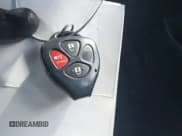 ✅ 2010 Toyota Yaris • VIN: JTDBT4K38A4066045 • Lot: 43532513. Wystawiony na IAAI z przebiegiem 136 318 mil. Bezpłatny archiwum sprzedaży aukcyjnych z USA i szczegółowy raport historii pojazdu na DreamBid. Zdjęcie 11.