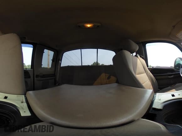 ✅ 2005 Ford F-250 XL • VIN: 1FTSX215X5EC32450 • Lot: 42405822. Listed on IAAI with Not provided. Free auction sales archive from the USA and detailed vehicle history report at DreamBid. Image 18.