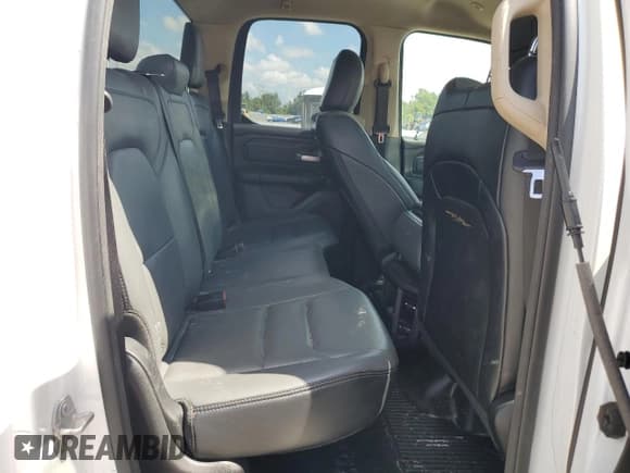✅ 2019 Ram 1500 Tradesman • VIN: 1C6RRECT4KN664217 • Lot: 67994905. Wystawiony na Copart z przebiegiem 132 926 mil. Bezpłatny archiwum sprzedaży aukcyjnych z USA i szczegółowy raport historii pojazdu na DreamBid. Zdjęcie 10.
