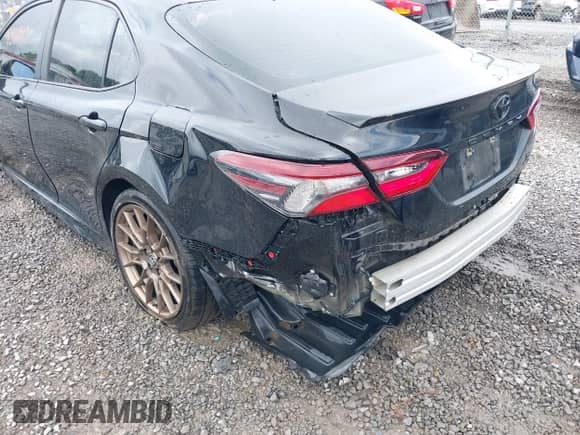 2023 Toyota Camry SE with VIN 4T1T11BK0PU083720, listed as a IAAI auction lot 42967982 with 19,972 mi miles and . Bid and sale history available at DreamBid. Image 20.