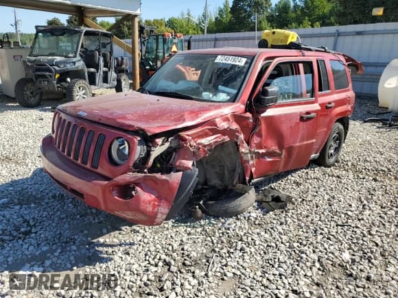 ✅ 2008 Jeep Patriot Sport • VIN: 1J8FF28W78D525731 • Лот: 72451924. Опубликован ранее на Copart с пробегом Не указан. Бесплатный доступ к архиву аукционных продаж из США и подробный отчёт об истории автомобиля на DreamBid. Изображение 1.