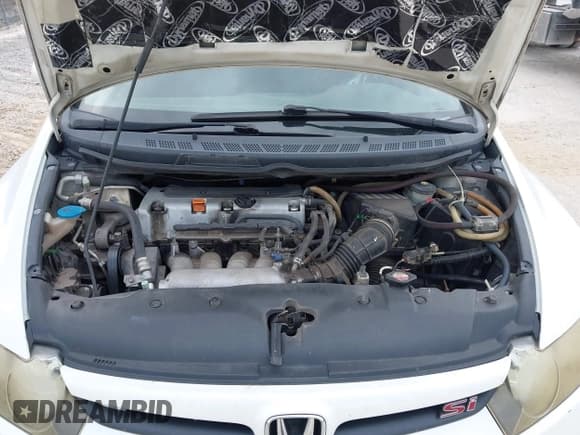 ✅ 2008 Honda Civic Si • VIN: 2HGFA55588H709082 • Lot: 43733499. Wystawiony na IAAI z przebiegiem 272 083 mil. Bezpłatny archiwum sprzedaży aukcyjnych z USA i szczegółowy raport historii pojazdu na DreamBid. Zdjęcie 10.