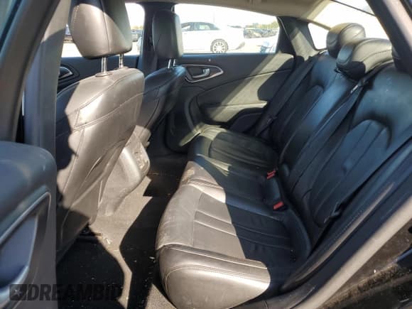 ✅ 2016 Chrysler 200 Limited Platinum • VIN: 1C3CCCAG3GN176026 • Лот: 71911225. Опубликован ранее на Copart с пробегом 214 057 миль. Бесплатный доступ к архиву аукционных продаж из США и подробный отчёт об истории автомобиля на DreamBid. Изображение 10.