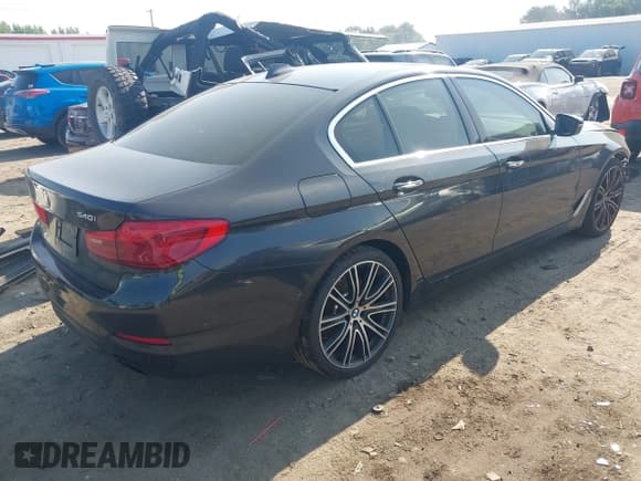 ✅ 2017 BMW 5 Series 540i • VIN: WBAJE5C30HG913690 • Lot: 42366930. Listed on IAAI with 69,066 mi. Free auction sales archive from the USA and detailed vehicle history report at DreamBid. Image 4.