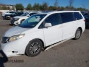 ✅ 2011 Toyota Sienna XLE • VIN: 5TDYK3DC7BS160928 • Lot: 43762409. Listed on IAAI with 121,844 mi. Free auction sales archive from the USA and detailed vehicle history report at DreamBid. Image 16.