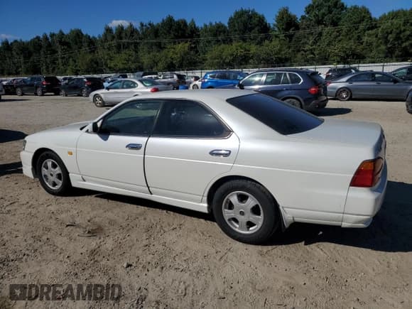 ✅ 1997 Nissan Laurel • VIN: GC35012733 • Lot: 75303854. Listed on Copart with 141,624 mi. Free auction sales archive from the USA and detailed vehicle history report at DreamBid. Image 2.