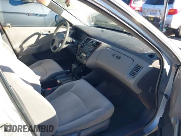 2001 Honda Accord VP with VIN 1HGCF866X1A099722, listed as a IAAI auction lot 43428659 with 246,393 mi miles and . Bid and sale history available at DreamBid. Image 5.