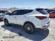 ✅ 2018 Hyundai Santa Fe 2.4L • VIN: 5NMZT3LB8JH105769 • Lot: 49332063. Wystawiony na Copart z przebiegiem 54 776 mil mil. Skorzystaj z bezpłatnego archiwum sprzedaży aukcyjnych z USA i zobacz szczegółowy raport historii pojazdu na DreamBid. Zdjęcie 2.