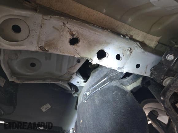 ✅ 2024 Chevrolet Equinox LS • VIN: 3GNAX5EG0RL248873 • Лот: 43651174. Опубликован ранее на IAAI с пробегом 50 735 миль. Бесплатный доступ к архиву аукционных продаж из США и подробный отчёт об истории автомобиля на DreamBid. Изображение 18.