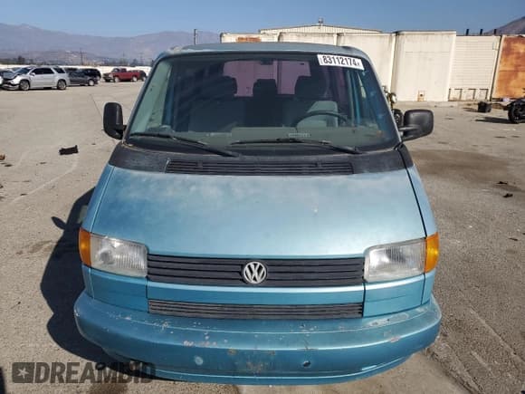 ✅ 1993 Volkswagen EuroVan • VIN: WV2KD070XPH039050 • Лот: 83112174. Опубликован ранее на Copart с пробегом 182 636 миль. Бесплатный доступ к архиву аукционных продаж из США и подробный отчёт об истории автомобиля на DreamBid. Изображение 5.