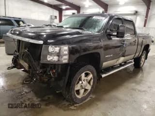 ✅ 2011 Chevrolet Silverado 2500HD LTZ • VIN: 1GC1KYCG3BF233375 • Lot: 84524444. Listed on Copart with 263,219 mi. Free auction sales archive from the USA and detailed vehicle history report at DreamBid. Image 1.