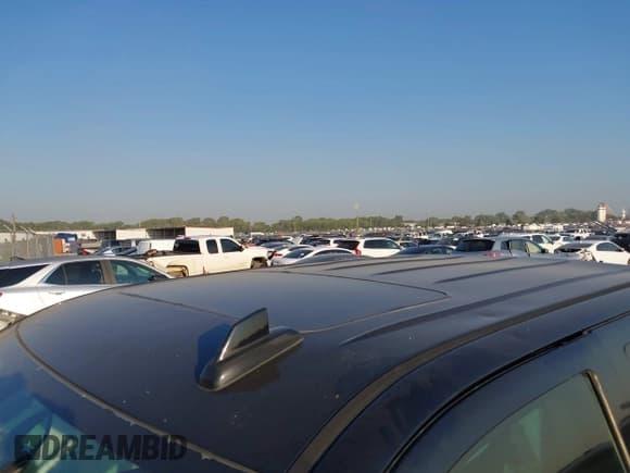 ✅ 2016 GMC Sierra 1500 Denali • VIN: 3GTP1PEJ8GG291682 • Lot: 43242600. Listed on IAAI with 202,135 mi. Free auction sales archive from the USA and detailed vehicle history report at DreamBid. Image 17.