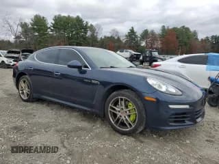 ✅ 2014 Porsche Panamera S E-Hybrid • VIN: WP0AD2A79EL044259 • Lot: 92218425. Wystawiony na Copart z przebiegiem 177 072 mil. Bezpłatny archiwum sprzedaży aukcyjnych z USA i szczegółowy raport historii pojazdu na DreamBid. Zdjęcie 4.