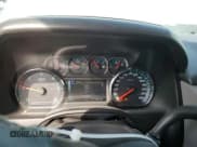 ✅ 2016 Chevrolet Suburban LT • VIN: 1GNSKHKC4GR466052 • Lot: 75433844. Wystawiony na Copart z przebiegiem 145 298 mil. Bezpłatny archiwum sprzedaży aukcyjnych z USA i szczegółowy raport historii pojazdu na DreamBid. Zdjęcie 9.