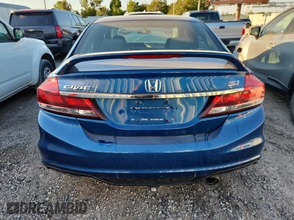 ✅ 2013 Honda Civic Si • VIN: 2HGFB6E54DH709898 • Lot: 86257815. Wystawiony na Copart z przebiegiem 215 459 mil. Bezpłatny archiwum sprzedaży aukcyjnych z USA i szczegółowy raport historii pojazdu na DreamBid. Zdjęcie 6.
