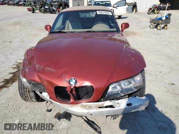 ✅ 2000 BMW Z3 2.5 • VIN: WBACH9348YLF90791 • Lot: 60079894. Wystawiony na Copart z przebiegiem 28 043 mil. Bezpłatny archiwum sprzedaży aukcyjnych z USA i szczegółowy raport historii pojazdu na DreamBid. Zdjęcie 5.