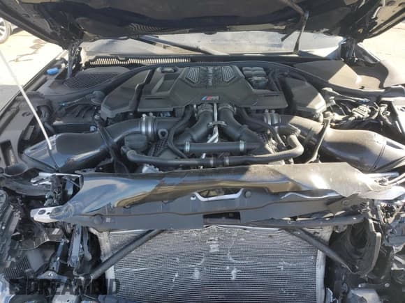 ✅ 2018 BMW M5 • VIN: WBSJF0C59JB283734 • Lot: 44834585. Wystawiony na Copart z przebiegiem 46 611 mil. Bezpłatny archiwum sprzedaży aukcyjnych z USA i szczegółowy raport historii pojazdu na DreamBid. Zdjęcie 11.