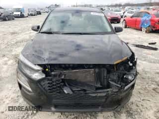 2019 Hyundai Kona SE with VIN KM8K12AA3KU383531, listed as a Copart auction lot 41714423 with 21,846 mi miles and . Bid and sale history available at DreamBid. Image 5.