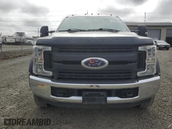 ✅ 2017 Ford F-550 XL • VIN: 1FDUF5GT0HEB62296 • Lot: 48300215. Listed on Copart with 138,236 mi. Free auction sales archive from the USA and detailed vehicle history report at DreamBid. Image 5.