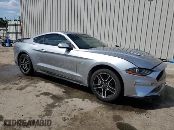 ✅ 2022 Ford Mustang GT • VIN: 1FA6P8CF1N5142149 • Lot: 54488195. Listed on Copart with 30,052 mi. Free auction sales archive from the USA and detailed vehicle history report at DreamBid. Image 4.