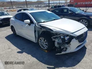 ✅ 2015 Mazda 3 i Grand Touring • VIN: JM1BM1W72F1235316 • Лот: 42733703. Опубликован ранее на IAAI с пробегом 184 955 миль. Бесплатный доступ к архиву аукционных продаж из США и подробный отчёт об истории автомобиля на DreamBid. Изображение 1.