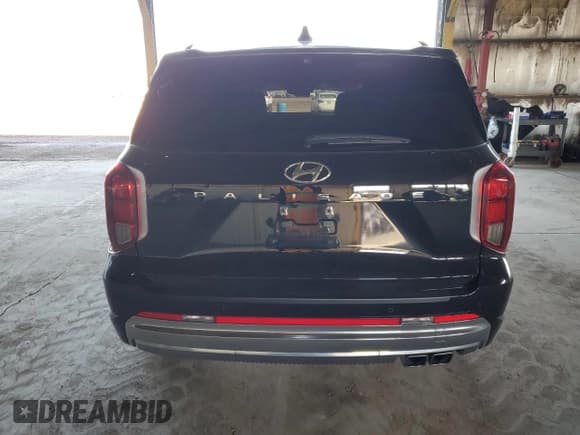 ✅ 2024 Hyundai Palisade Calligraphy • VIN: KM8R74GE8RU664799 • Лот: 44273925. Опубликован ранее на Copart с пробегом 14 688 миль. Бесплатный доступ к архиву аукционных продаж из США и подробный отчёт об истории автомобиля на DreamBid. Изображение 6.