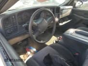 ✅ 2004 Chevrolet Silverado 2500HD LS • VIN: 1GCHK29U24E111947 • Lot: 80466445. Wystawiony na Copart z przebiegiem Nie podano. Bezpłatny archiwum sprzedaży aukcyjnych z USA i szczegółowy raport historii pojazdu na DreamBid. Zdjęcie 8.