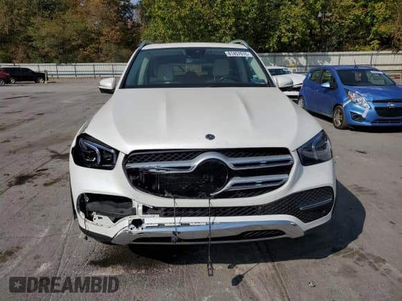 ✅ 2022 Mercedes-Benz GLE 350 • VIN: 4JGFB4KB8NA663680 • Лот: 81457015. Опубликован ранее на Copart с пробегом 59 092 миль. Бесплатный доступ к архиву аукционных продаж из США и подробный отчёт об истории автомобиля на DreamBid. Изображение 5.