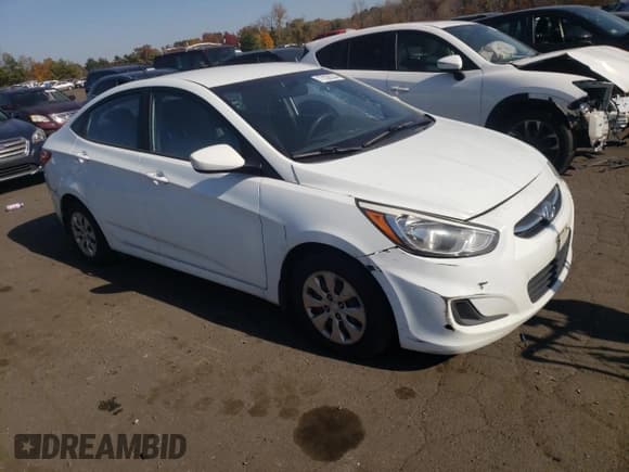 ✅ 2015 Hyundai Accent GLS • VIN: KMHCT4AE6FU847866 • Lot: 77028034. Wystawiony na Copart z przebiegiem 179 378 mil. Bezpłatny archiwum sprzedaży aukcyjnych z USA i szczegółowy raport historii pojazdu na DreamBid. Zdjęcie 4.