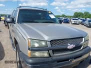 ✅ 2006 Chevrolet Avalanche Z66 • VIN: 3GNEC12Z86G101281 • Lot: 42443766. Listed on IAAI with 191,405 mi. Free auction sales archive from the USA and detailed vehicle history report at DreamBid. Image 12.