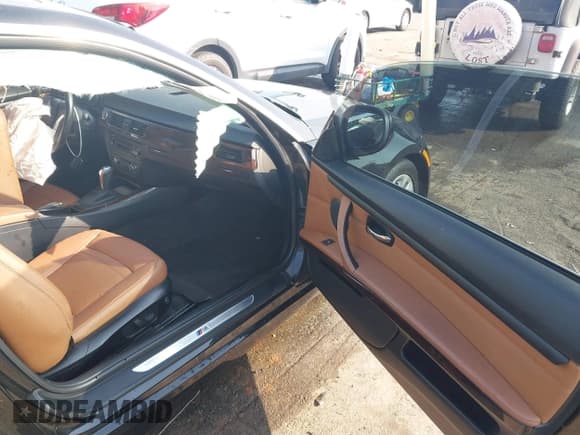 ✅ 2012 BMW 3 Series 328i • VIN: WBAKE3C58CE770163 • Лот: 42591049. Опубликован ранее на IAAI с пробегом 81 509 миль. Бесплатный доступ к архиву аукционных продаж из США и подробный отчёт об истории автомобиля на DreamBid. Изображение 5.