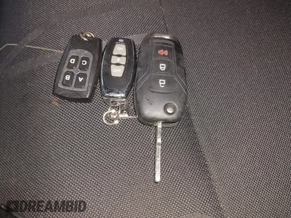 ✅ 2024 Ford F-150 STX • VIN: 1FTFW2L5XRKE75328 • Лот: 43562103. Опубликован ранее на IAAI с пробегом 23 843 миль. Бесплатный доступ к архиву аукционных продаж из США и подробный отчёт об истории автомобиля на DreamBid. Изображение 11.