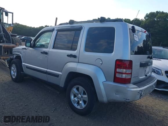 ✅ 2011 Jeep Liberty Sport • VIN: 1J4PN2GK1BW510502 • Lot: 40518065. Listed on IAAI with Not provided. Free auction sales archive from the USA and detailed vehicle history report at DreamBid. Image 3.