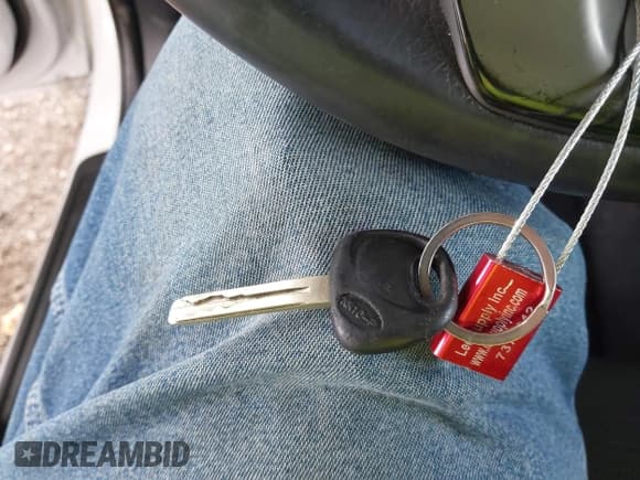 ✅ 2015 Kia Sorento LX • VIN: 5XYKT3A63FG581596 • Lot: 43641503. Wystawiony na IAAI z przebiegiem 155 068 mil. Bezpłatny archiwum sprzedaży aukcyjnych z USA i szczegółowy raport historii pojazdu na DreamBid. Zdjęcie 11.