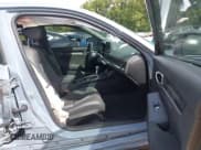 ✅ 2024 Honda Civic Sport • VIN: 19XFL2H81RE030572 • Lot: 43089905. Wystawiony na IAAI z przebiegiem 20 582 mil. Bezpłatny archiwum sprzedaży aukcyjnych z USA i szczegółowy raport historii pojazdu na DreamBid. Zdjęcie 5.