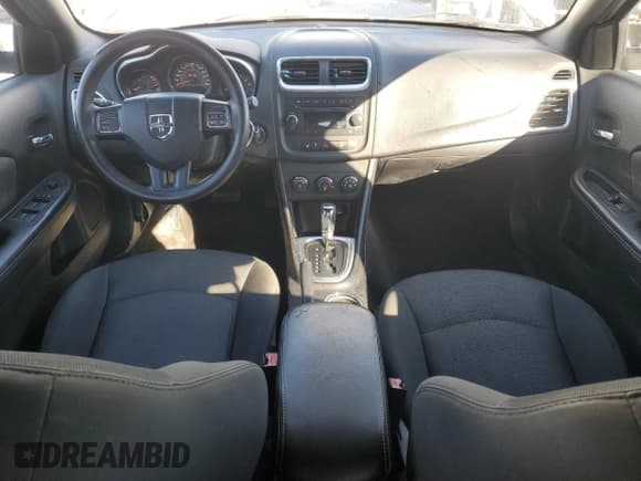 ✅ 2013 Dodge Avenger SE • VIN: 1C3CDZAB6DN712810 • Лот: 87892615. Опубликован ранее на Copart с пробегом 204 984 миль. Бесплатный доступ к архиву аукционных продаж из США и подробный отчёт об истории автомобиля на DreamBid. Изображение 8.