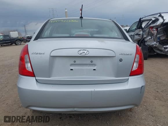 ✅ 2010 Hyundai Accent GLS • VIN: KMHCN4AC5AU477897 • Лот: 42031036. Опубликован ранее на IAAI с пробегом 121 498 миль. Бесплатный доступ к архиву аукционных продаж из США и подробный отчёт об истории автомобиля на DreamBid. Изображение 15.
