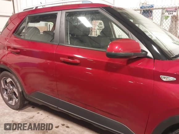 ✅ 2024 Hyundai Venue SEL • VIN: KMHRC8A36RU318650 • Lot: 41108617. Listed on IAAI with 13,498 mi. Free auction sales archive from the USA and detailed vehicle history report at DreamBid. Image 14.