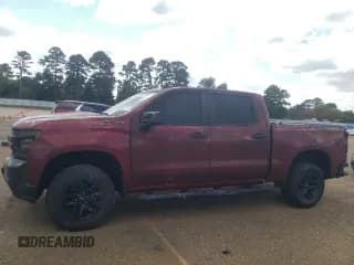 ✅ 2021 Chevrolet Silverado 1500 LT Trail Boss • VIN: 1GCPYFEL2MZ386824 • Lot: 76760034. Wystawiony na Copart z przebiegiem 70 008 mil. Bezpłatny archiwum sprzedaży aukcyjnych z USA i szczegółowy raport historii pojazdu na DreamBid. Zdjęcie 1.