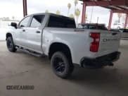 ✅ 2022 Chevrolet Silverado 1500 LT Trail Boss • VIN: 1GCPYFED2NZ110542 • Lot: 41934953. Wystawiony na IAAI z przebiegiem 62 249 mil. Bezpłatny archiwum sprzedaży aukcyjnych z USA i szczegółowy raport historii pojazdu na DreamBid. Zdjęcie 3.