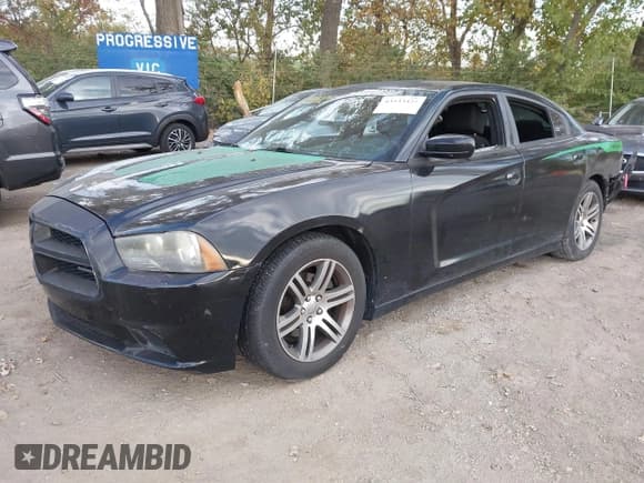 ✅ 2012 Dodge Charger SE • VIN: 2C3CDXBG9CH146289 • Lot: 43533425. Listed on IAAI with 175,058 mi. Free auction sales archive from the USA and detailed vehicle history report at DreamBid. Image 18.